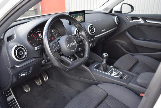 Audi A3 Limousine 1.0 TFSI Sport Lease Edition NL-auto, Navi, PDC, Dynamic LED, Sportstoelen, Cruise control