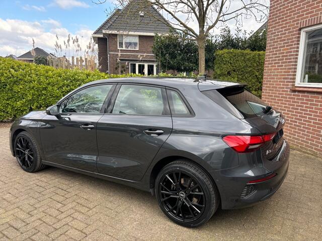 Audi A3 Sportback 40 TFSI e, Leer, Led, Navi