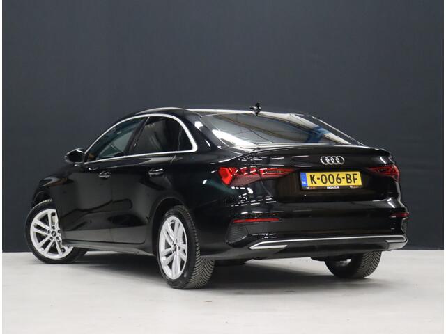 Audi A3 Limousine 35 TFSI Sportline [SPORTSTOELEN, APPLE CARPAY, CRUISE CONTROL, DIGITAL DASH, TREKHAAK, CLIMATE CONTROL, VOL LEDER, FLIPPERS, NAVIGATIE, NIEUWSTAAT]