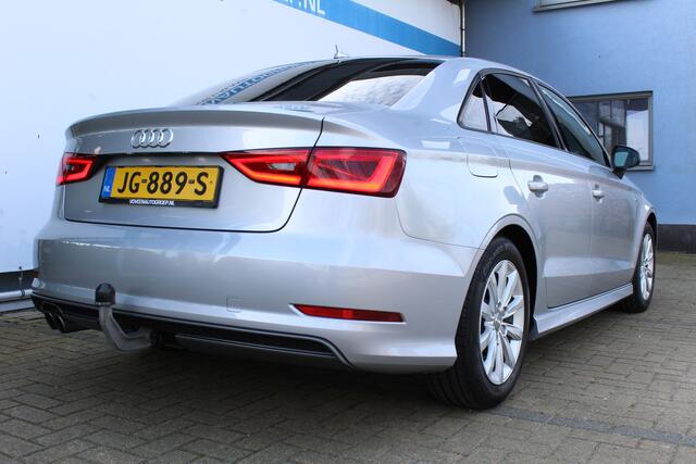 Audi A3 Limousine 1.4 TFSI S-Line CoD Adrenalin Sport | Incl. 12 maanden Garantie | Navigatie | Cruise controle | Climate controle | Trekhaak | Zwarte Hemelbekleding | Bi-Xenon koplampen | Sportstoelen | Origineel NL auto | NAP |