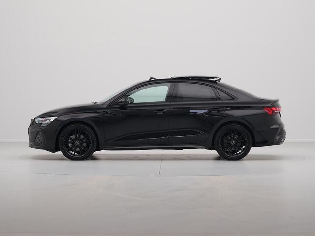 Audi A3 Limousine 35 TFSI S edition Panodak SONOS Ambient lichtpakket verw. voorstoelen Camera
