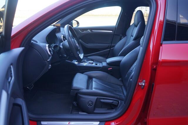 Audi A3 2.0 TFSI 3X S-Line Quattro Pano/RS-zetels/Virtual/Tango-red