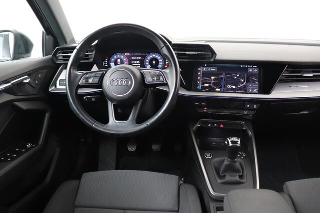 Audi A3 Limousine 30 TFSI Sport NW-Model Sportstoelen LMV 17' Carplay LED