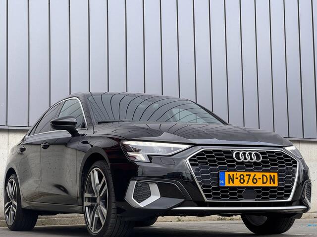 Audi A3 Limousine 30 TFSI Automaat Business LED Apple-Carplay 18''