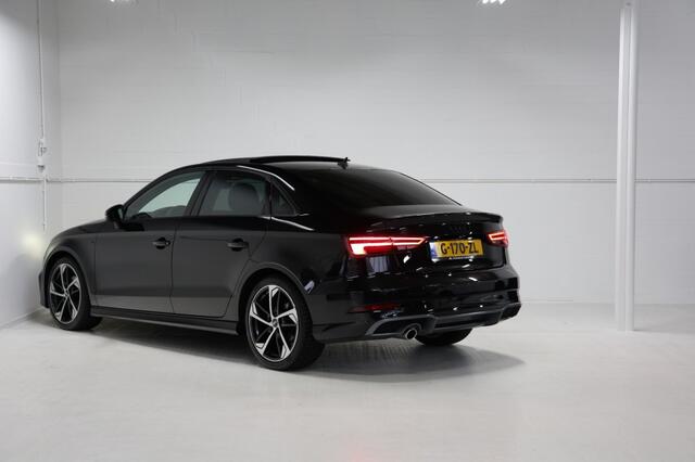 Audi A3 30TFSI 3x S-Line *Pano/BenO/Virtual/Zwart optiek*