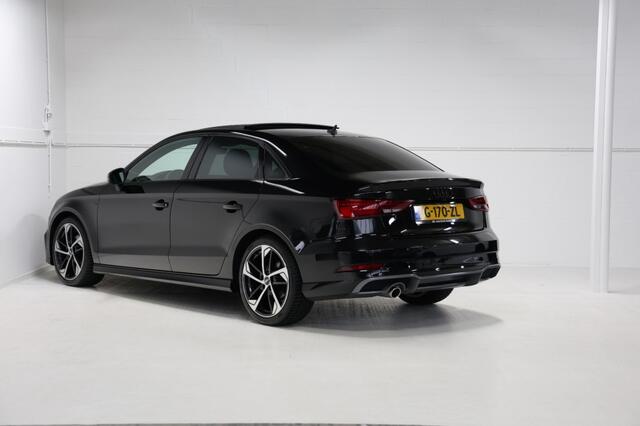 Audi A3 30TFSI 3x S-Line *Pano/BenO/Virtual/Zwart optiek*