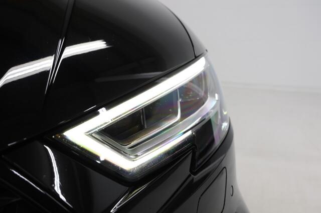 Audi A3 30TFSI 3x S-Line *Pano/BenO/Virtual/Zwart optiek*