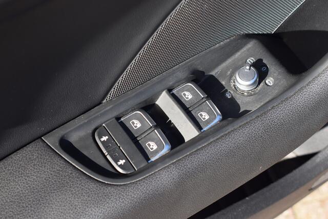 Audi A3 Limousine 1.5 TFSI CoD Sport S Line Edition