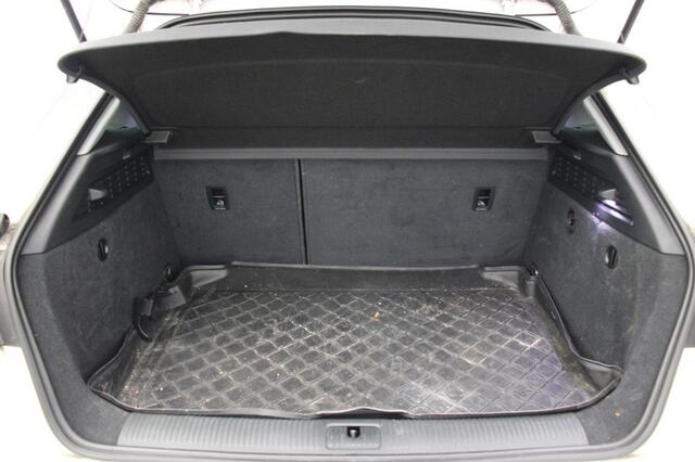 Audi A3 30 G-Tron Pro Line Automaat