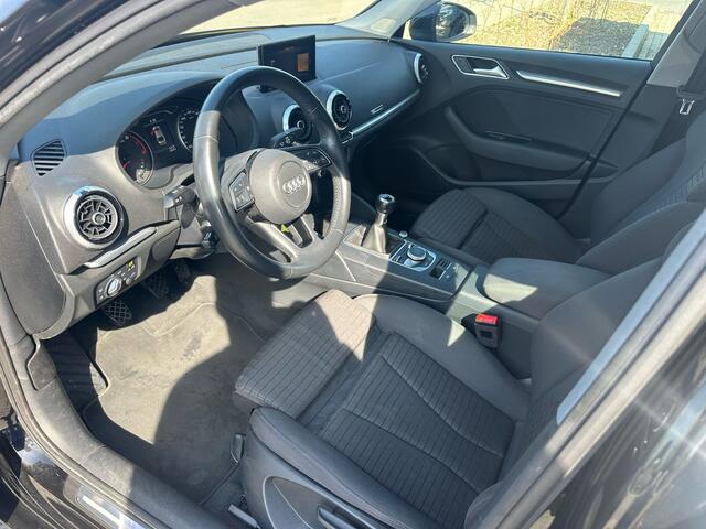 Audi A3 Limousine 1.0 TFSI Sport Lease Edition 98.000 km navi airco/ecc