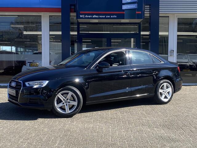 Audi A3 Limousine 30 TFSI Pro Line / NL-Auto / Cruise-Control / Radio-Bluetooth / Navi / Xenon koplampen / Elektr.-Pakket / Armsteun-Voor / PDC-Achter / 16'' LMV / All-Season / ENZ.