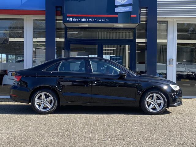 Audi A3 Limousine 30 TFSI Pro Line / NL-Auto / Cruise-Control / Radio-Bluetooth / Navi / Xenon koplampen / Elektr.-Pakket / Armsteun-Voor / PDC-Achter / 16'' LMV / All-Season / ENZ.