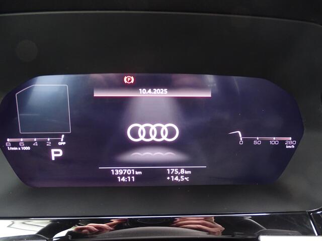 Audi A3 Limousine 35 TFSI S line edition Automaat, F1-Flippers, Sport Interieur, Key-Less, Navigatie, Multimedia, Airco/ECC, CruiseControl, Parkeersensoren, LM-velgen, Led