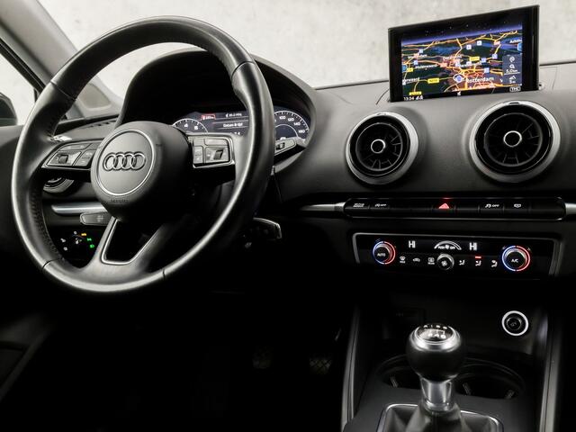 Audi A3 Limousine 30 TFSI Sport (DIGITAL COCKPIT, GROOT NAVI, CLIMATE, GETINT GLAS, LED KOPLAMPEN, SPORTSTOELEN, PARKEERSENSOREN, DYNAMISCHE KNIPPERLICHTEN, CRUISE, NIEUWE APK, NIEUWSTAAT)