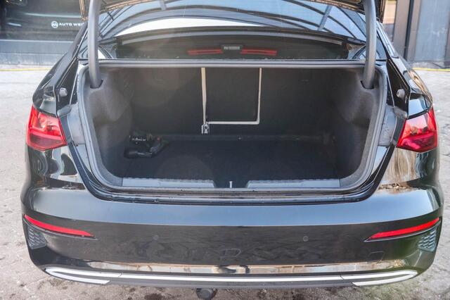 Audi A3 Limousine 35 TFSI 150pk Business Edition | Leder