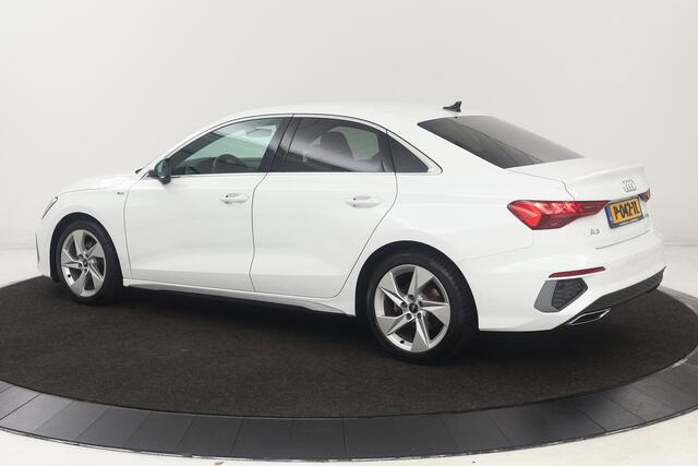 Audi A3 35 TFSI S edition | Adaptive cruise | Carplay | Sportstoelen | Virtual Cockpit | Full LED | Navigatie | Climate control | S Line