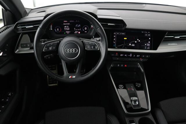 Audi A3 35 TFSI S edition | Adaptive cruise | Carplay | Sportstoelen | Virtual Cockpit | Full LED | Navigatie | Climate control | S Line