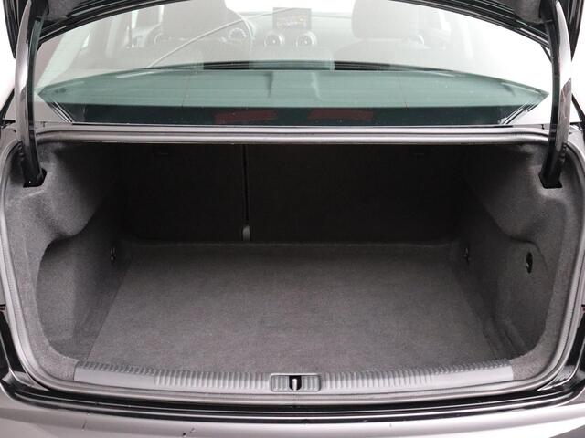 Audi A3 Limousine 35 TFSI Pro Line 150PK! | Cruise Control | Navigatie | Airco!