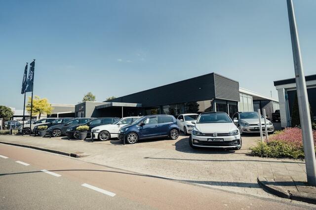 Audi A3 Limousine 30TFSI S-line NAP/Virtual/Clima/Nieuw model