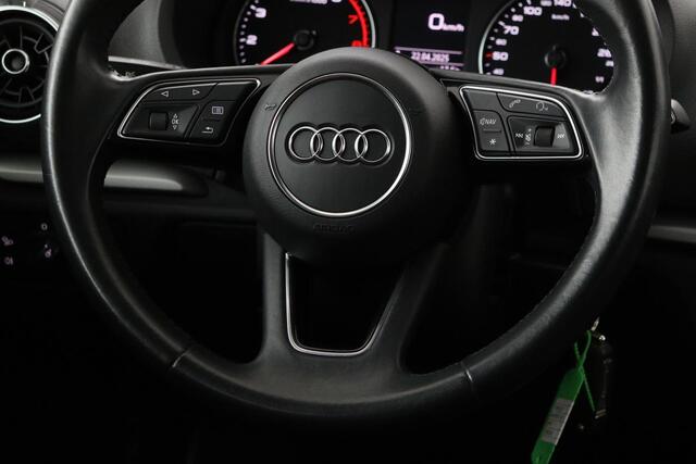 Audi A3 30 TFSI | Leder | Xenon | Getint glas | Airco | Bluetooth