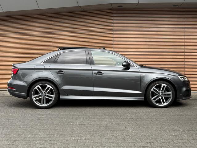 Audi A3 Limousine 1.5 TFSI Sport S-Line Panodak / Sportstoelen / Virtual Cockpit / Carplay / Navi / Stoelverwarming