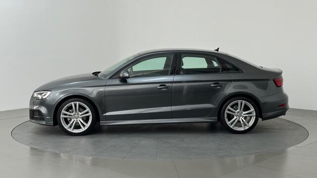 Audi A3 30 TFSI ADVANCE SPORT S-LINE ADAPT CRUISE DIGI DASH