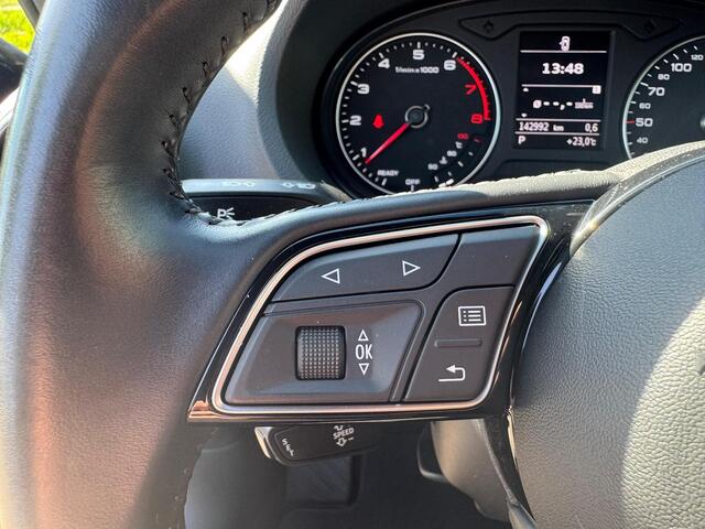 Audi A3 Limousine 1.5 35 TFSI CoD Sport CARPLAY/BLEUTOOHT