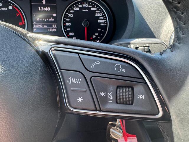 Audi A3 Limousine 1.5 35 TFSI CoD Sport CARPLAY/BLEUTOOHT