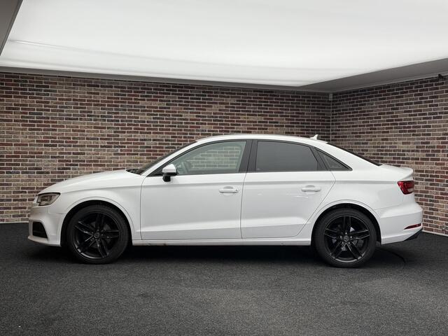 Audi A3 Limousine 1.0 TFSI Pro Line LMV Navigatie Parkeersensoren