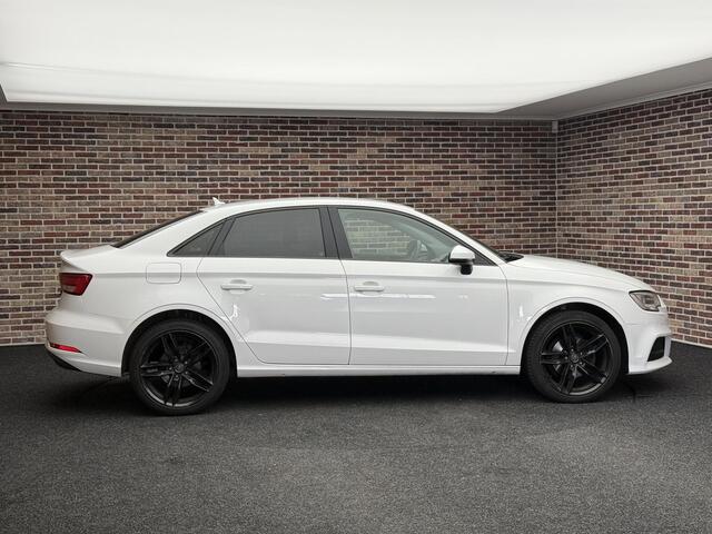 Audi A3 Limousine 1.0 TFSI Pro Line LMV Navigatie Parkeersensoren