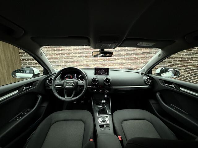 Audi A3 Limousine 1.0 TFSI Pro Line LMV Navigatie Parkeersensoren