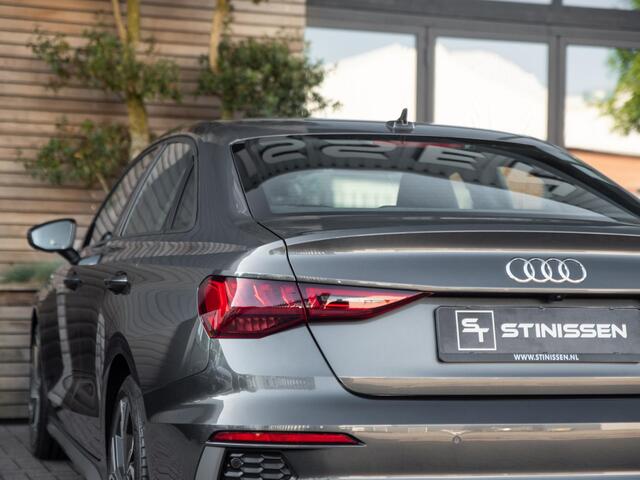 Audi A3 Limousine 35 TFSI S edition 2x S-Line ACC Stoelv 18 Inch