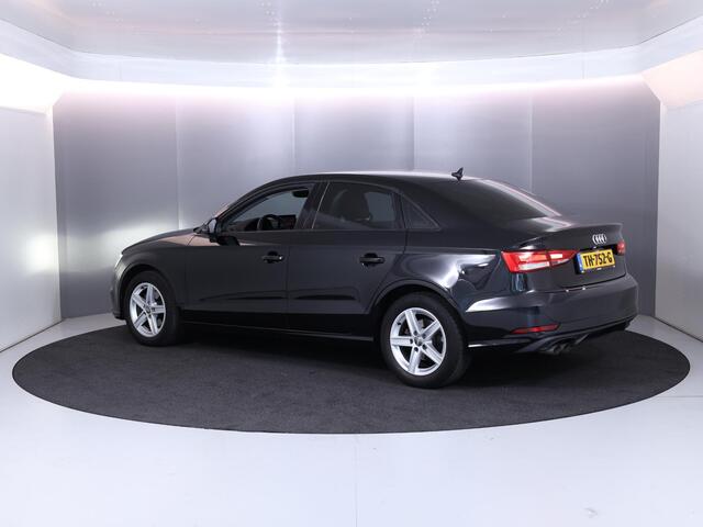 Audi A3 Limousine 1.5 TFSI CoD Pro Line 150pk AUT| Navi| LM-velgen| Parksensors achter | verwacht 10-5