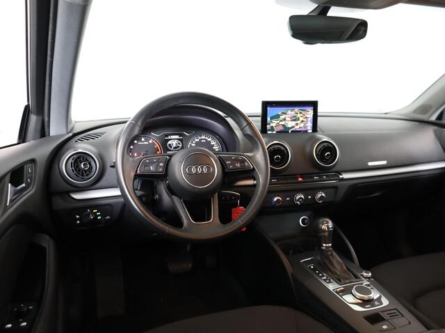 Audi A3 Limousine 1.5 TFSI CoD Pro Line 150pk AUT| Navi| LM-velgen| Parksensors achter | verwacht 10-5