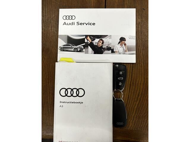 Audi A3 Limousine 1.5 TFSI CoD Sport Lease Edition | Digital dashboard | Adaptief onderstel | Cruise control | Climate control | Nederlands geleverd | Navigatie