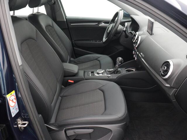 Audi A3 Limousine 30 TDI Automaat *47.643KM* Design Pro Line Plus / Xenon / Pdc+Camera / 1/2 Leder / Airco-ecc. / Cruise.Adap / Apk mrt-2026