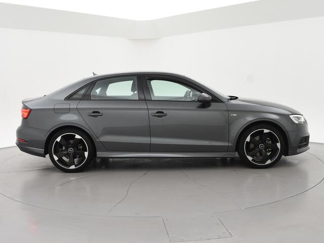 Audi A3 Limousine 1.5 TFSI CoD S-TRONIC 150 PK SPORT AUT. 3X S-LINE + ELEK. TREKHAAK | LED | SPORSTOELEN | NAVIGATIE