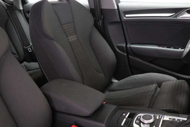Audi A3 Limousine 35 TFSI CoD Design Pro Line Plus | CLIMA | SPORTSTOELEN | CRUISE CONTROL | NAVIGATIE