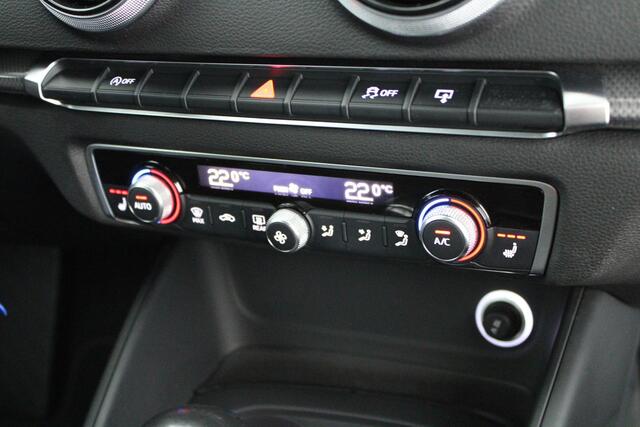 Audi A3 Limousine 1.4 TFSI 150pk S-Tronic CoD Design Pro Line Plus Stoelverwarming Led Navigatie