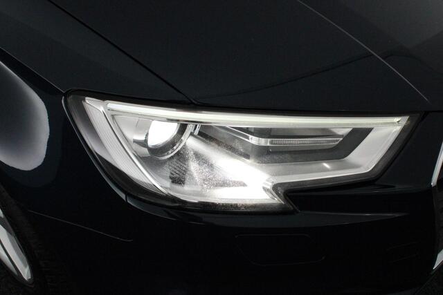 Audi A3 Limousine 1.4 TFSI 150pk S-Tronic CoD Design Pro Line Plus Stoelverwarming Led Navigatie