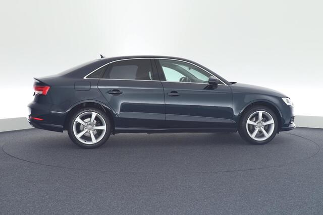 Audi A3 Limousine 1.4 TFSI 150pk S-Tronic CoD Design Pro Line Plus Stoelverwarming Led Navigatie