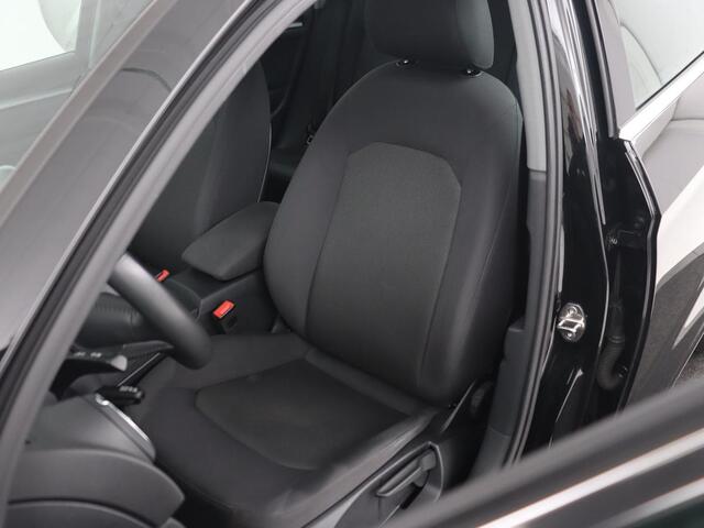 Audi A3 30 TFSI Pro Line | Xenon | Navigatie | DAB | Cruise control | Airco | Bluetooth
