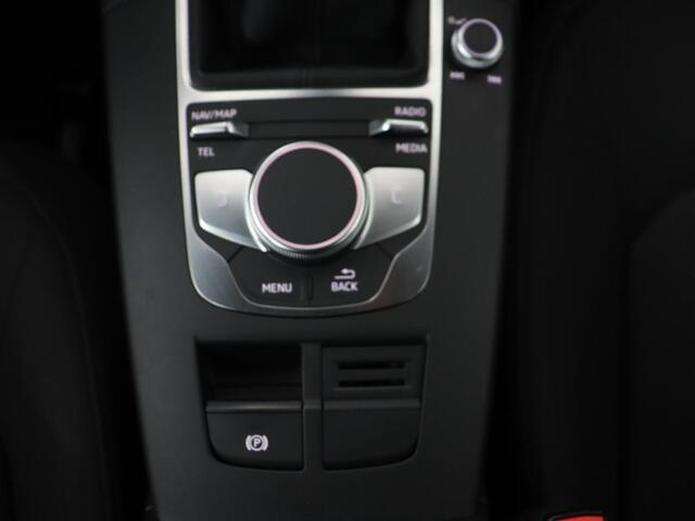 Audi A3 30 TFSI Pro Line | Xenon | Navigatie | DAB | Cruise control | Airco | Bluetooth