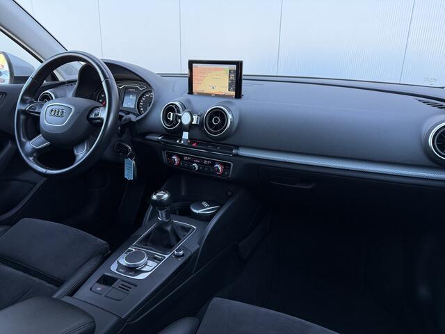 Audi A3 Limousine 1.8 TFSI Ambition Navigatie/PDC/18inch.