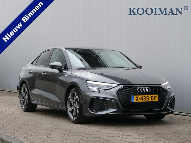 Audi A3 Limousine 30 TFSI S edition 111 Pk Automaat Navi / DAB / Apple Carplay / PDC / Leer