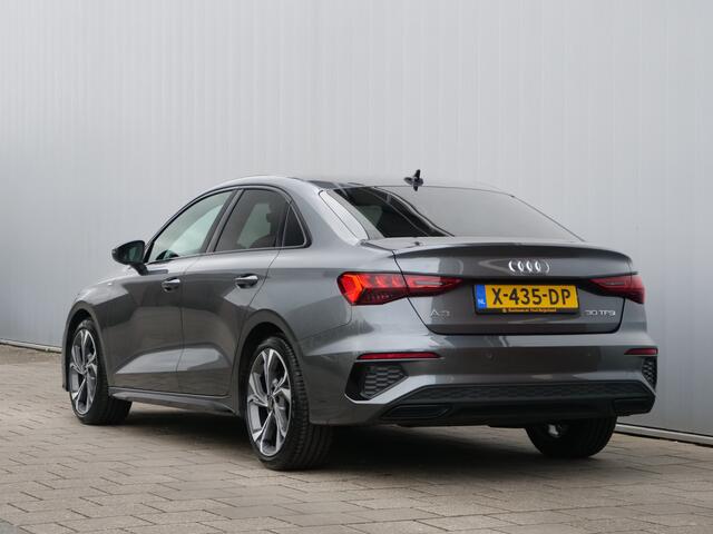 Audi A3 Limousine 30 TFSI S edition 111 Pk Automaat Navi / DAB / Apple Carplay / PDC / Leer
