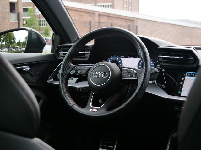 Audi A3 Limousine 30 TFSI S edition 111 Pk Automaat Navi / DAB / Apple Carplay / PDC / Leer