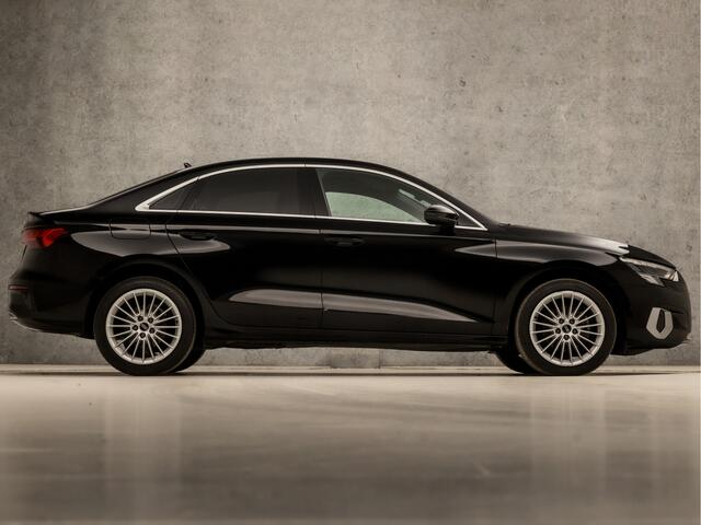Audi A3 Limousine 30 TFSI Sport Automaat (GROOT NAVI, APPLE CARPLAY, CAMERA, GETINT GLAS, ADAPTIVE CRUISE, LM VELGEN, DIGITAAL DASHBOARD, SPORTSTOELEN, NIEUWE APK, NIEUWSTAAT)