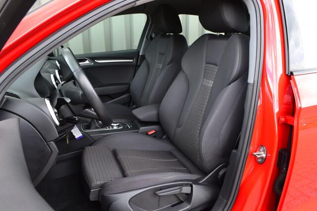 Audi A3 1.5 TFSI CoD Sport Navi/LED/Clima/Cruise/18''