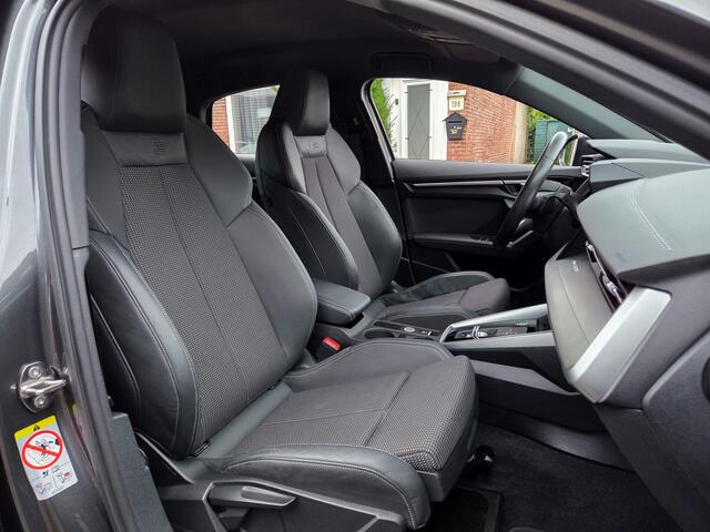 Audi A3 Limousine 30 TFSI S-LINE BETAAL NU 13.450 GRATIS 50/50 DEAL 2JR RENTEVRIJ FINANCIEREN